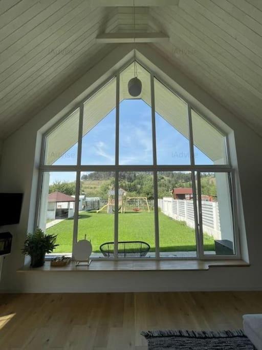 Pineview Lempes Villa Brasov Luaran gambar